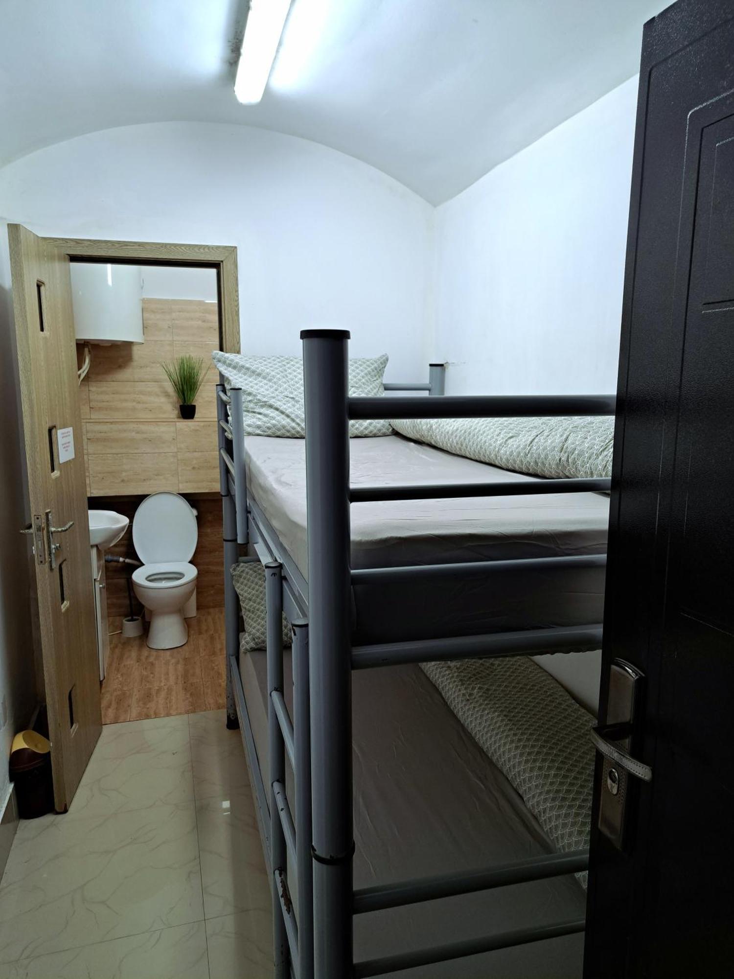 Regim Hotelier Pietonala Oradea Eksteriør bilde